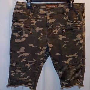 Crysp Denim Shorts Size 36